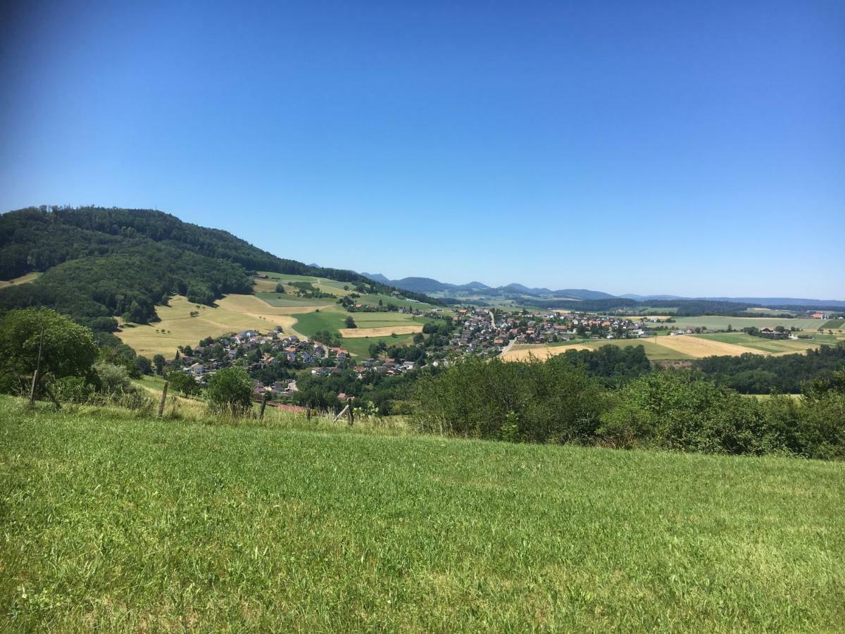Pension Chesselberg Buckten Bagian luar foto